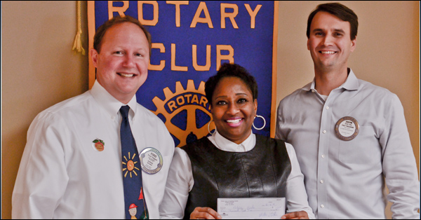 helping hands 600x314 2b